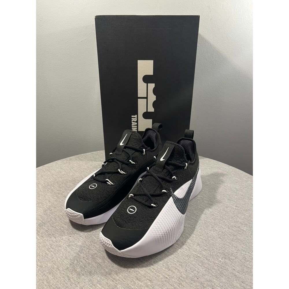Nike Lebron TR 1 Men's Size 10 Black White Training Athletic Shoes FJ6151-007 - Picture 9 of 12